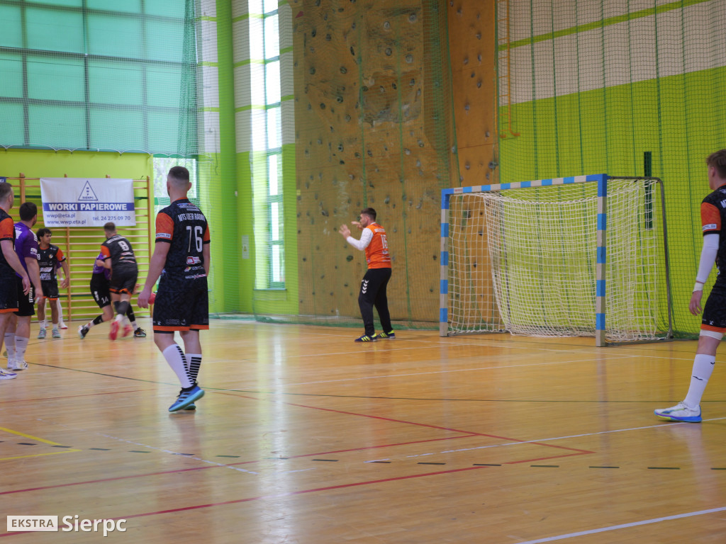 MKS Mazur Sierpc – MTS Liderem Radom
