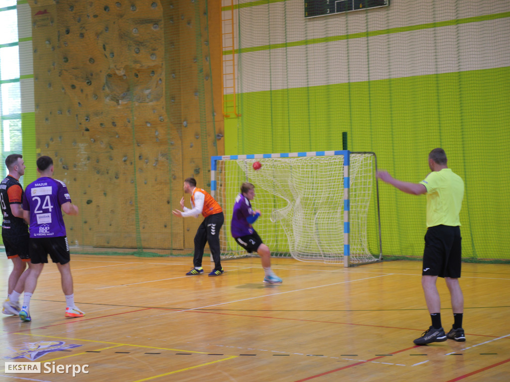 MKS Mazur Sierpc – MTS Liderem Radom