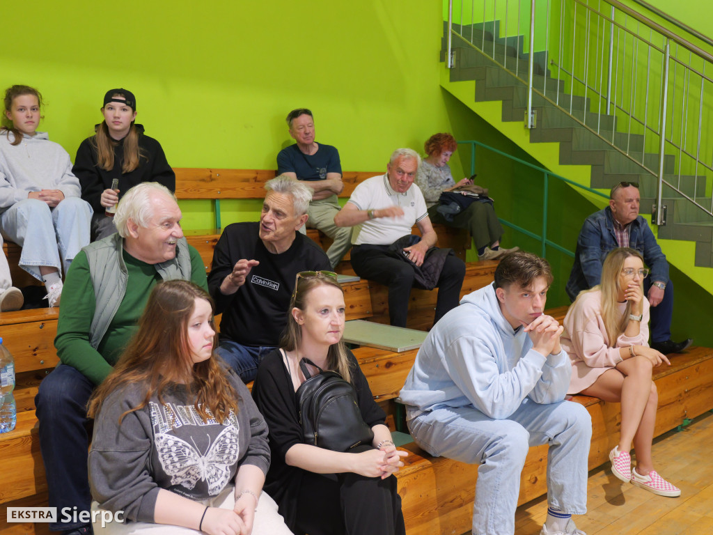MKS Mazur Sierpc – MTS Liderem Radom