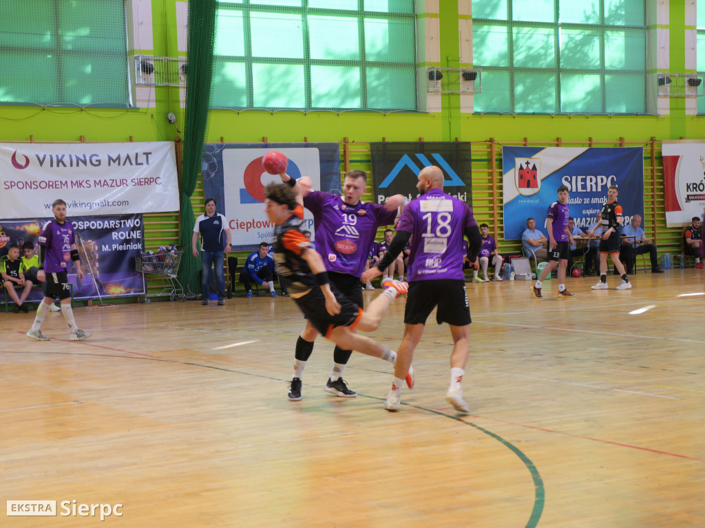 MKS Mazur Sierpc – MTS Liderem Radom