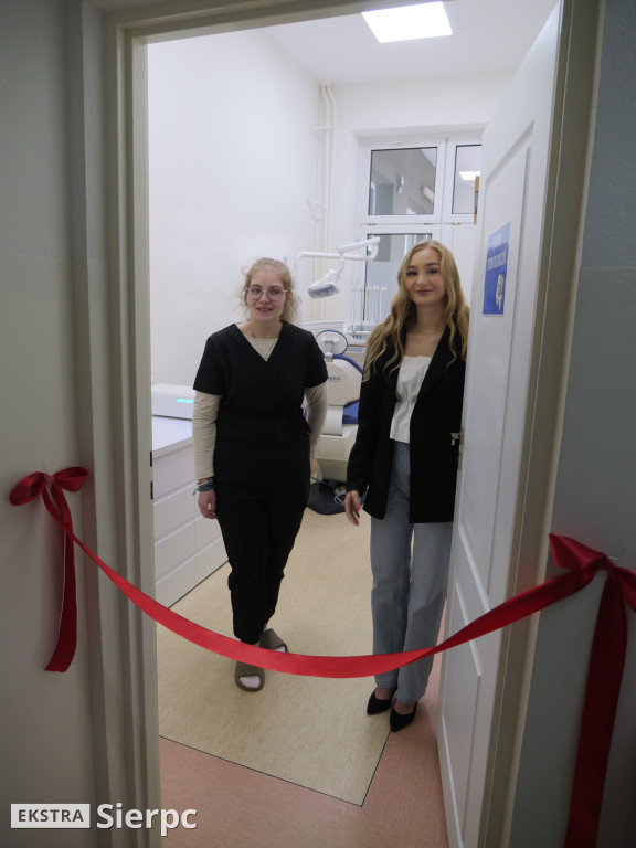 Otwarcie gabinetu stomatologicznego w Dwójce