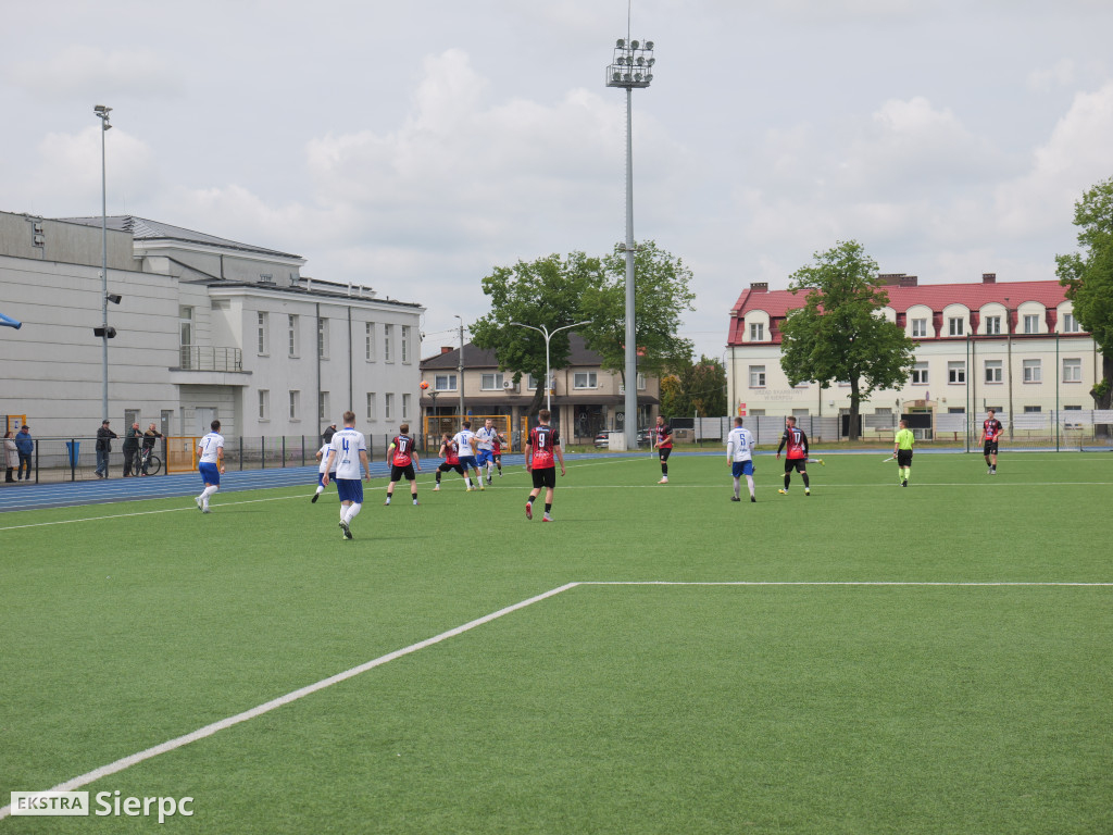 MKS Kasztelan Sierpc – Nadnarwianka Pułtusk
