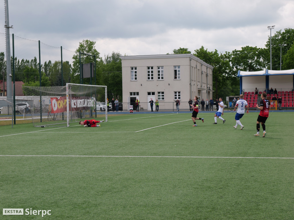 MKS Kasztelan Sierpc – Nadnarwianka Pułtusk