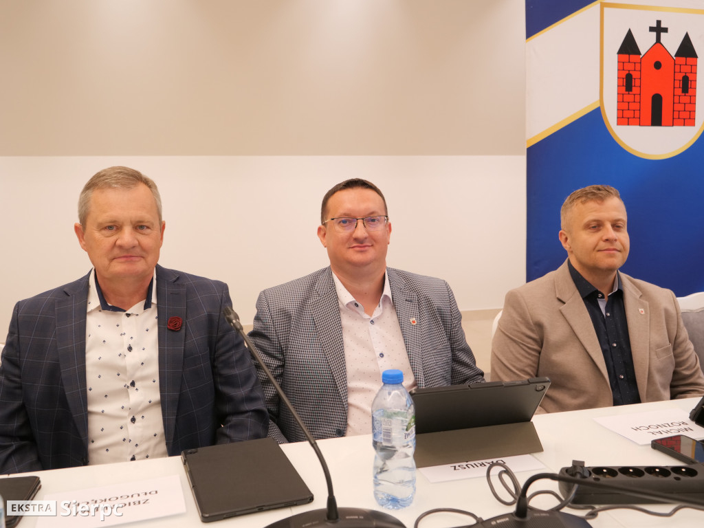 Sesja Rady Miejskiej na dworcu PKP