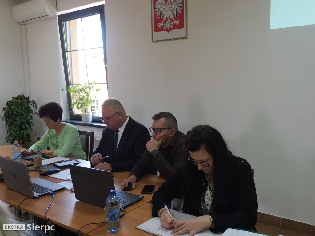 Sesja absolutoryjna w gminie Rościszewo