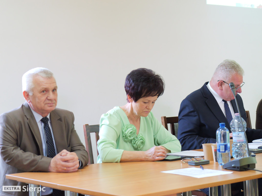 Sesja absolutoryjna w gminie Rościszewo