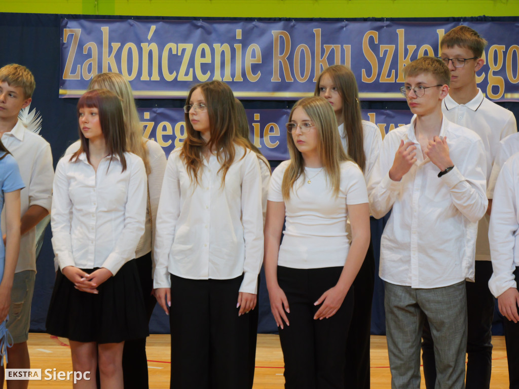 Pożegnanie ósmoklasistów w Dwójce