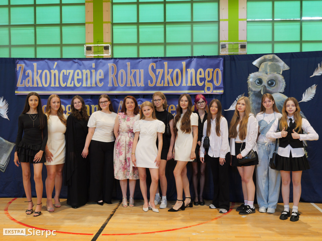 Pożegnanie ósmoklasistów w Dwójce
