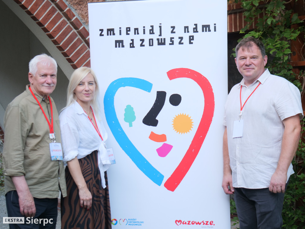 Plener malarski w sierpeckim skansenie