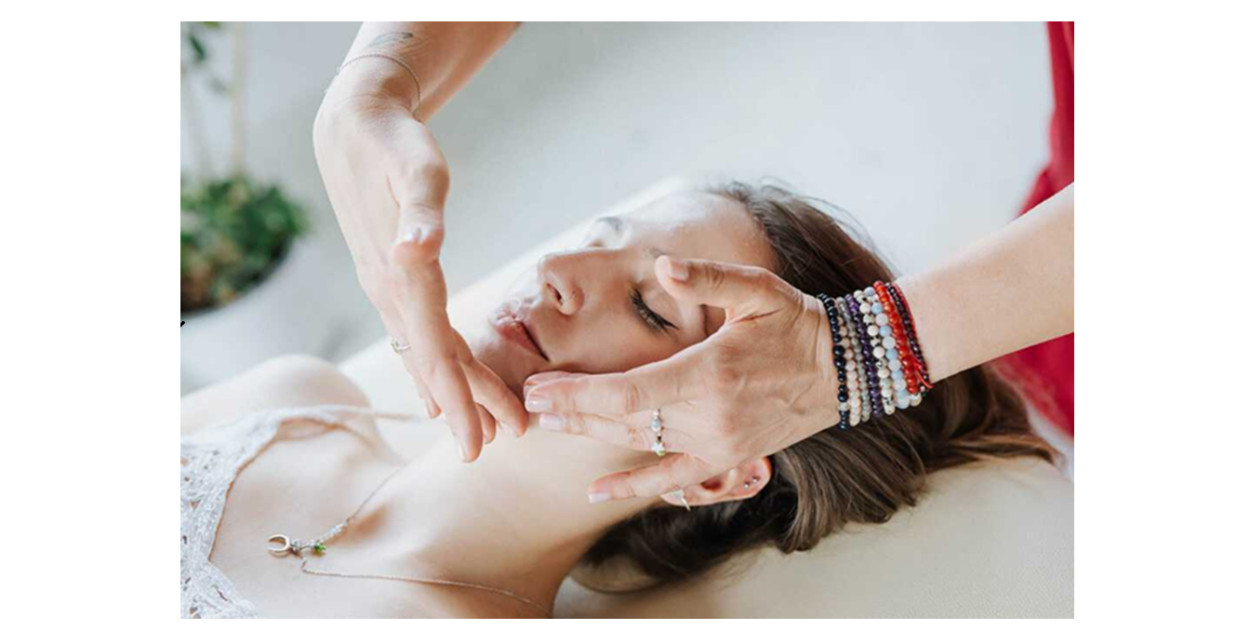 Access Bars — czym jest i dlaczego warto spróbować tej metody relaksacji?