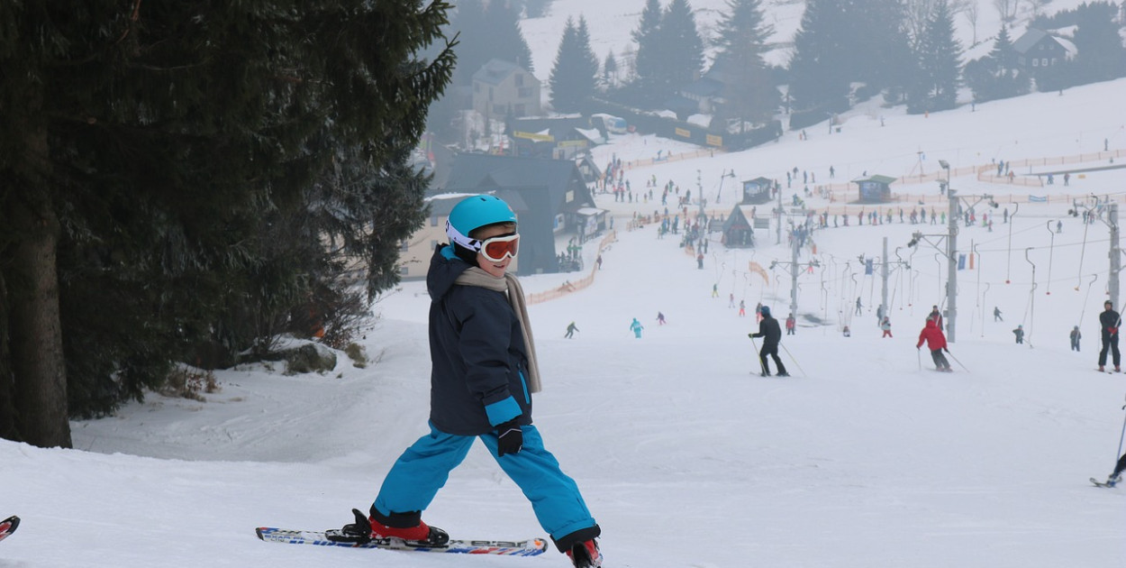 Ferie zimowe 2025 – znamy terminy! Uczniowie będą zaskoczeni zmianami