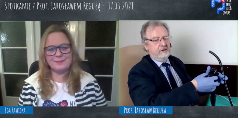 Iga Rawicka z Fundacji EuropaColon Polska i prof. Jarosław Reguła podczas spotkania online w ramach kampanii ?Nie miej tego gdzieś?. Zapis spotkania można obejrzeć na kanale YouTube Fundacji.