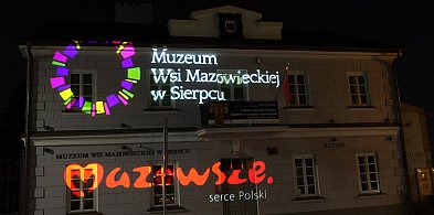 Sierpecki ratusz znów rozbłysnął światłem -18211