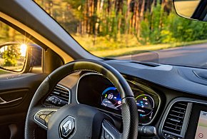 Masz to auto w garażu? Producent natychmiast wzywa na kontrolę!-20911