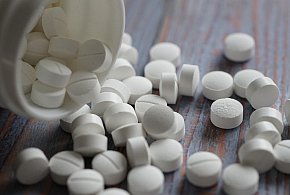 Popularny lek znika z aptek. GIF ostrzega: natychmiast oddaj go do apteki-21180