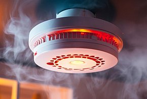 Rewolucja w przepisach pożarowych. Nowe obowiązki dla właścicieli domów i firm-21220