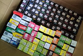 Kontenery pełne nielegalnego towaru-21486