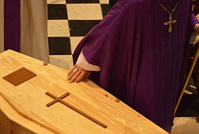 Rewolucja w pochówkach coraz bliżej. Tego w Polsce jeszcze nie było-21963