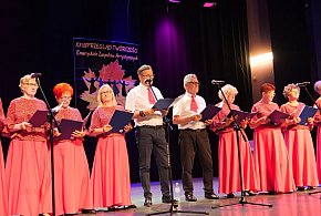 Z muzyką i humorem-22227