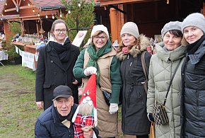 Na bożonarodzeniowym jarmarku-22456