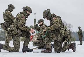 Wybuchowe szkolenie przyszłych oficerów