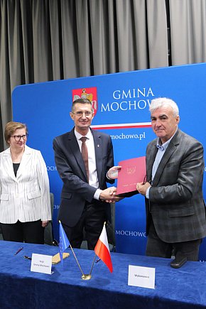 Budowa Gminnego Żłobka „Mochowiaczek”-4341