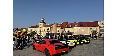 Supersamochody w służbie dzieciom-20928