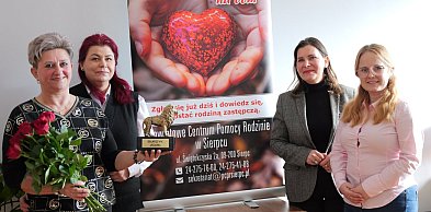 Dom zamiast instytucji