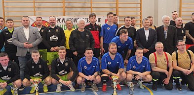 Strażacy i piłka nożna