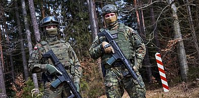 Nowi instruktorzy taktyki i technik interwencji w WOT