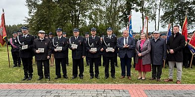 60 lat służby, odwagi i poświęcenia-21341