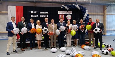 Nowa hala w Ekonomiku otwarta-21708