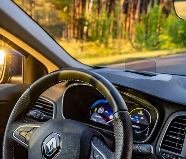 Masz to auto w garażu? Producent natychmiast wzywa na kontrolę!-20911