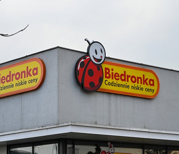 Nowe rozwiązanie w popularnej sieci. Ma ułatwić codzienne zakupy-21128