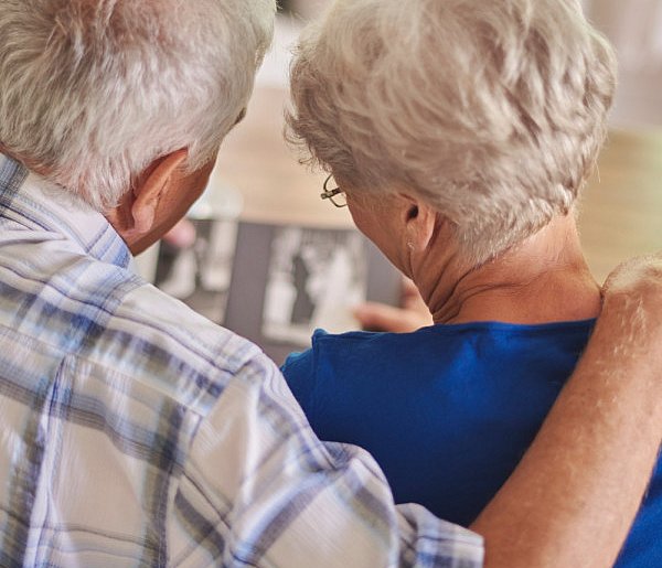 Seniorzy mają powód do radości. Projekt „Godna emerytura” trafił do Sejmu-21242