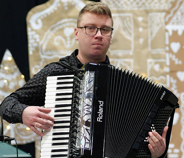 Igor Kalinowski w „Disco Star”-22633