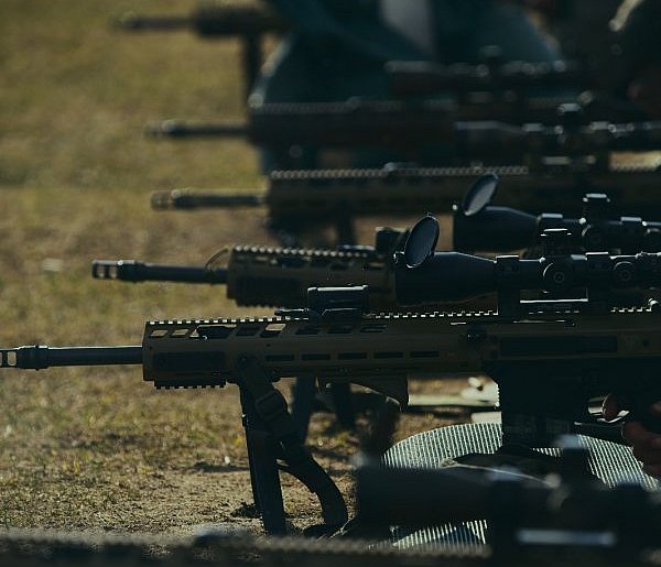 Nowa broń i nowe cele czyli jak w CSWOT szkolą się przyszli instruktorzy.