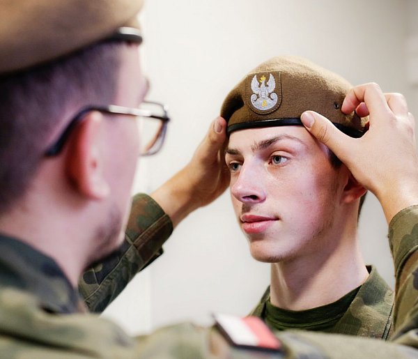 Pokażą dumę z munduru!