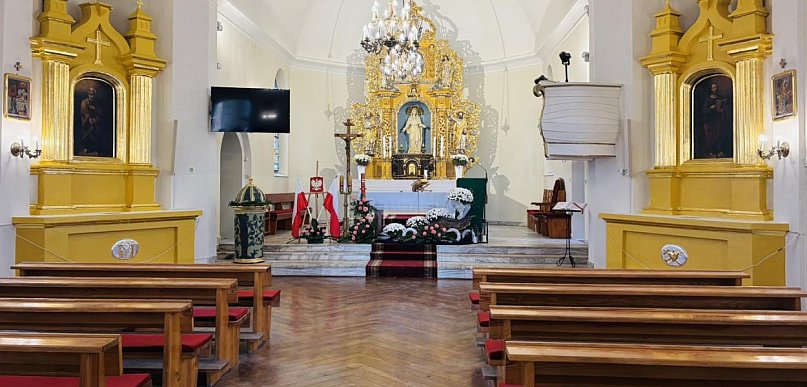 Renowacja w kościele w Słupi