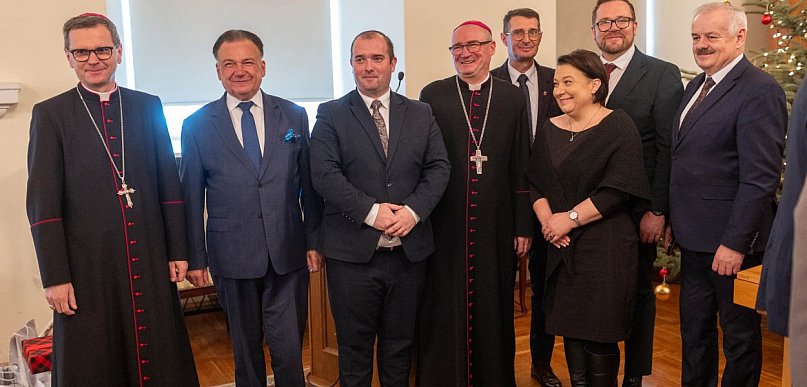 Spotkanie samorządowców z biskupem