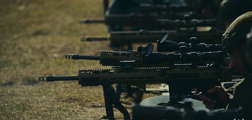 Nowa broń i nowe cele czyli jak w CSWOT szkolą się przyszli instruktorzy.