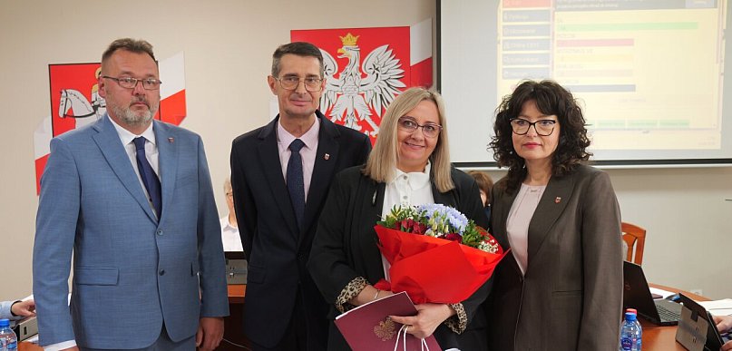 Dyrektor „MOCHOWIACZKA”