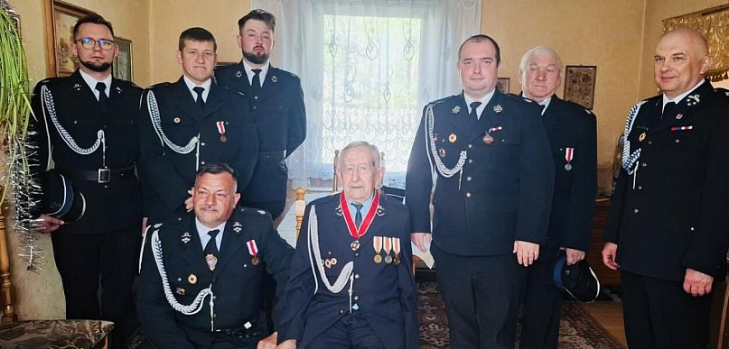 99-letni druh otrzymał najwyższe odznaczenie OSP