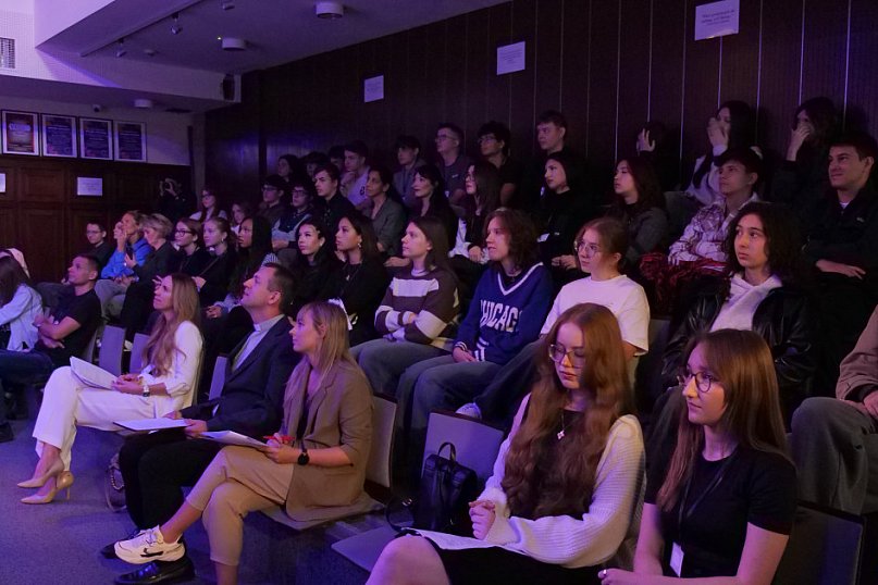 Erasmus+ i Collegium Leonium