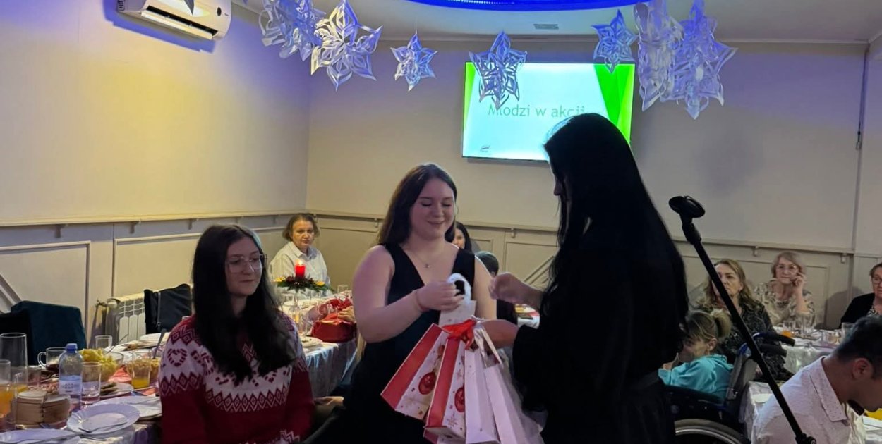 „Młodzi w Akcji” – projekt, który zintegrował pokolenia