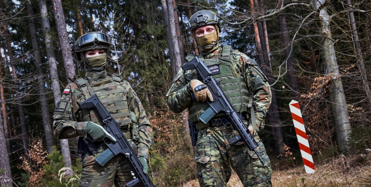Nowi instruktorzy taktyki i technik interwencji w WOT